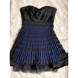 CUTE COCKTAIL DRESS | SIZE 4